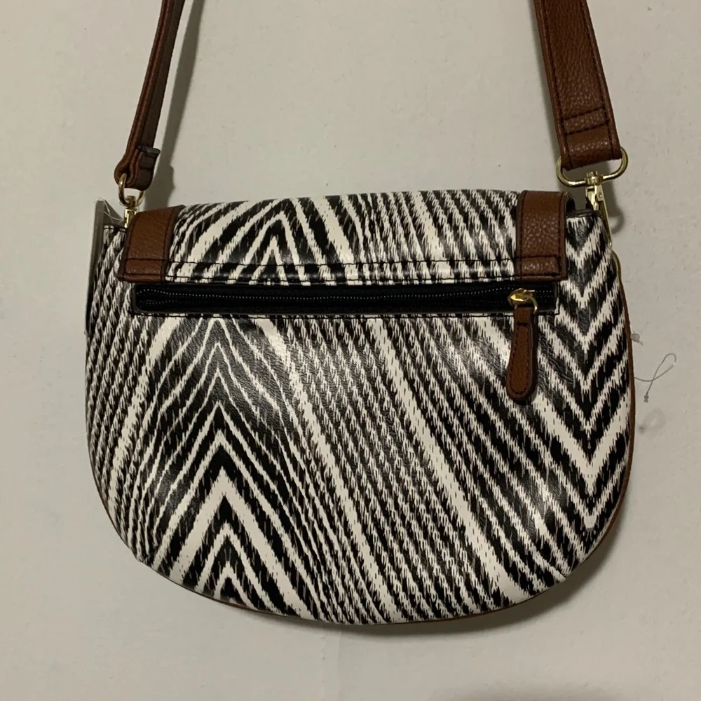 Liz Claiborne Black and White Zebra Striped Patterned Crossbody Bag NWT
